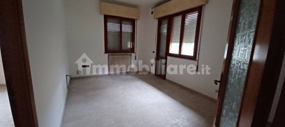 3 rooms Apartment in Rimini, Italy No. 210041 4