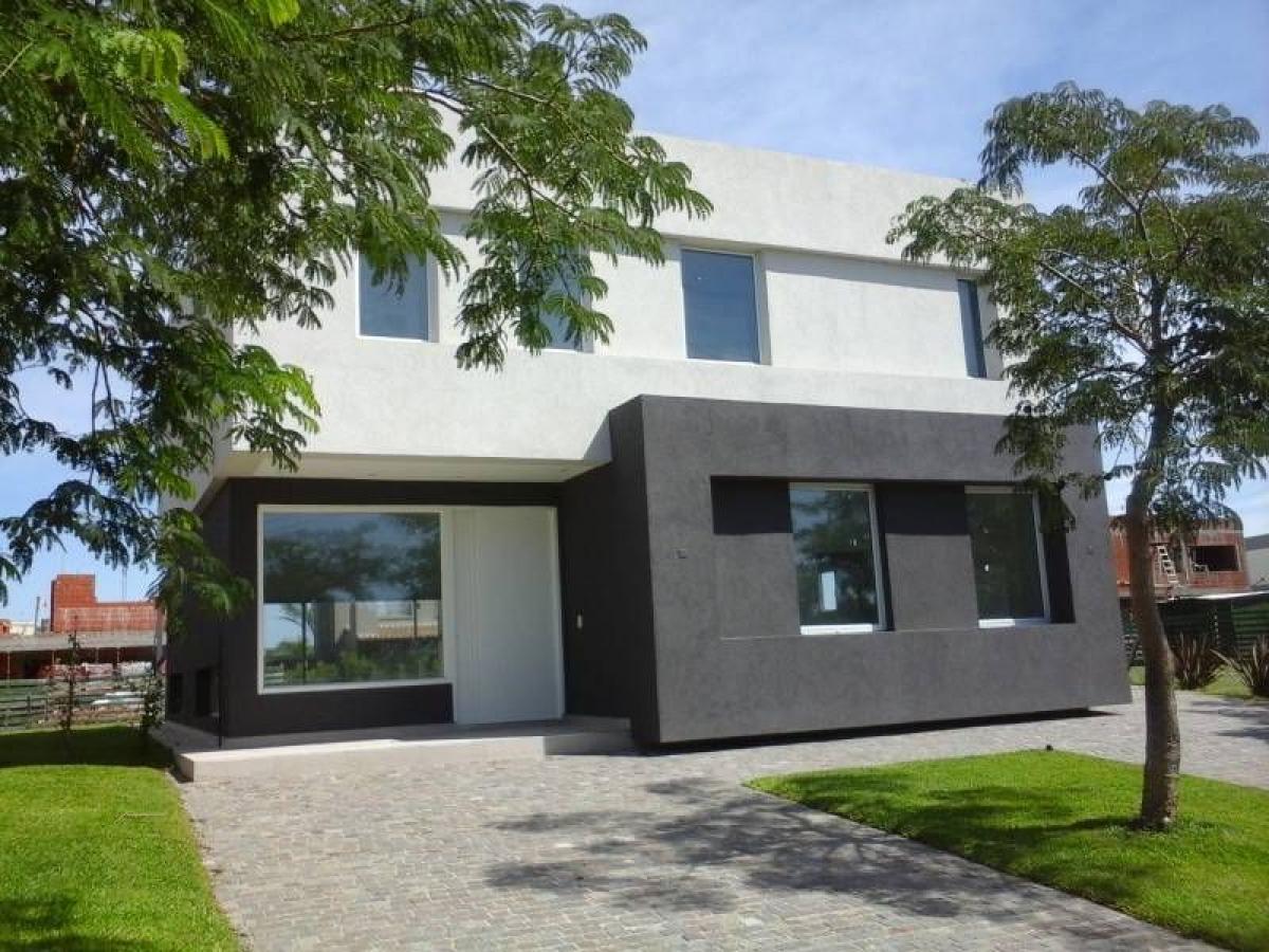 4 bedrooms House in Tigre, Argentina No. 55266