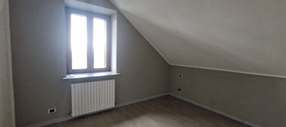 Apartamento de 3 divisões em Locate di Triulzi, Italy N.º 8342 15