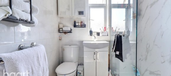 3 bedrooms House in Rainham, United Kingdom No. 4836 17