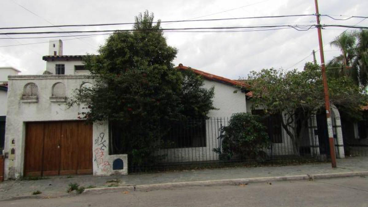3 bedrooms House in Quilmes, Argentina No. 4209