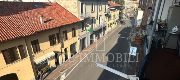 Квартира с 2 комнатами в Виджевано, Италия № 273854 11