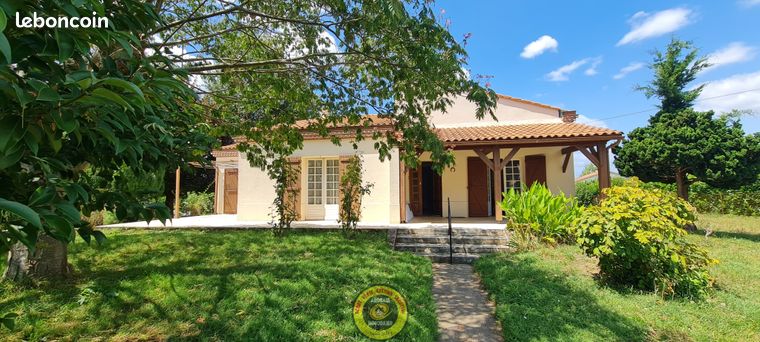 Casa de 3 dormitorios en Tonneins, France No. 314968