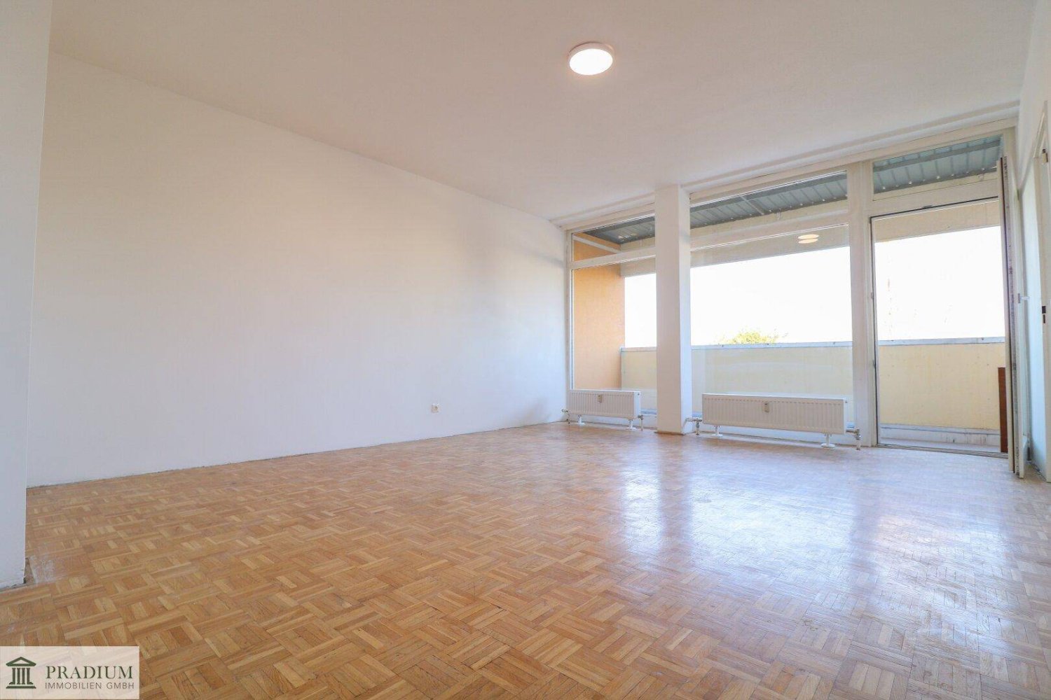 2 rooms Apartment in Maria Enzersdorf, Austria No. 137758