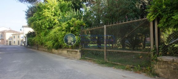  Land in Sant'Agata sul Santerno, Italy No. 338987 3