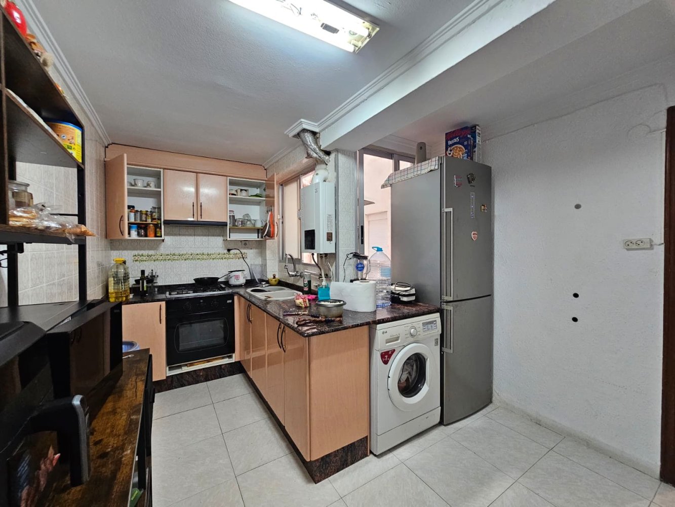 3 bedrooms Apartment in Valencia, Spain No. 265433