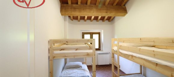 3-salle Maison à Loro Ciuffenna, Italy No. 235908 19