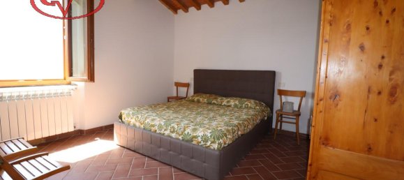 3-salle Maison à Loro Ciuffenna, Italy No. 235908 13