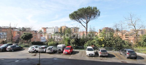 1 bedroom Apartment in Rome, Italy No. 202131 21