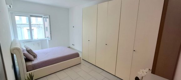 3 Schlafzimmer Wohnung in Varese, Italy, Nr. 312008 9