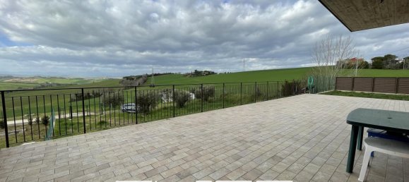 8غرفة فيلا في Ancona, Italy رقم 14878 97