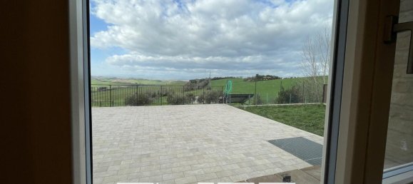 8غرفة فيلا في Ancona, Italy رقم 14878 92