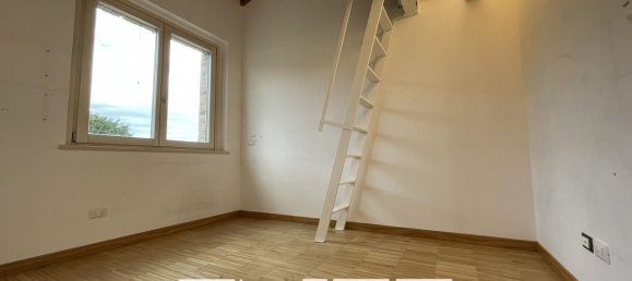 8غرفة فيلا في Ancona, Italy رقم 14878 50