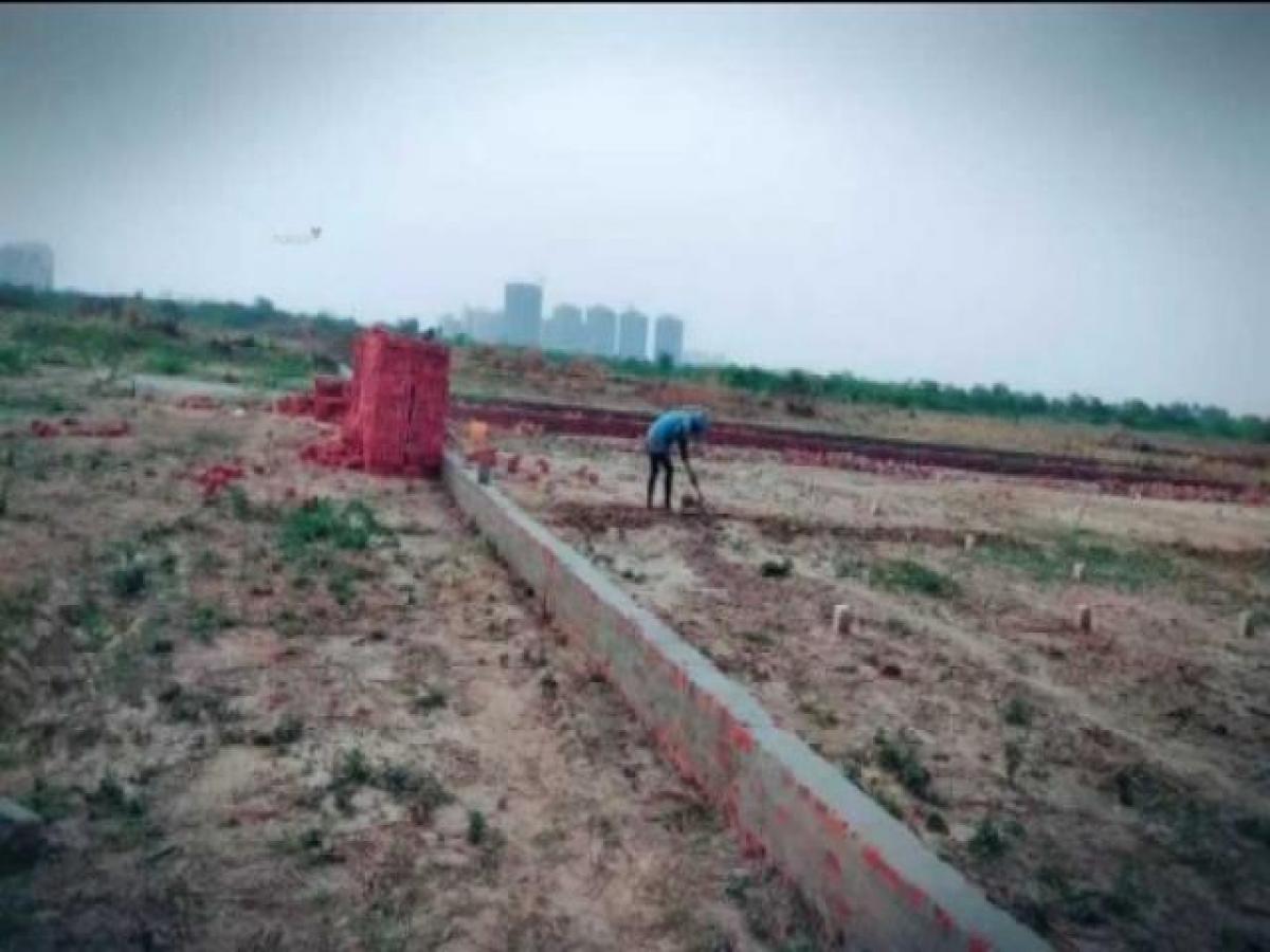  Land in Lucknow, India No. 34920