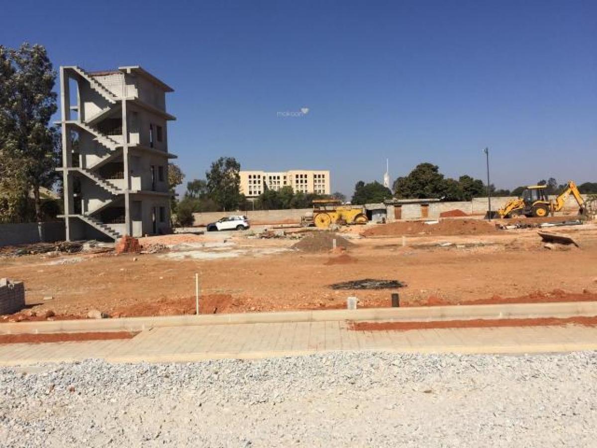  Land in Bangalore, India No. 30405