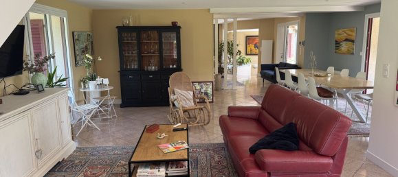 5 bedrooms Villa in Casteljaloux, France No. 302131 5