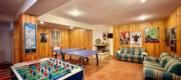 7 bedrooms Villa in Rome, Italy No. 46809 35