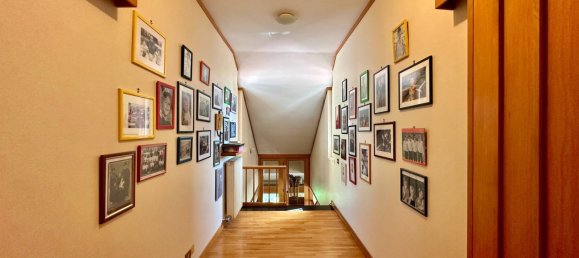 7 bedrooms Villa in Rome, Italy No. 46809 30