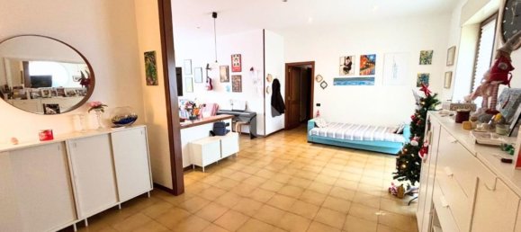 4 bedrooms Apartment in Lecce, Italy No. 357608 4