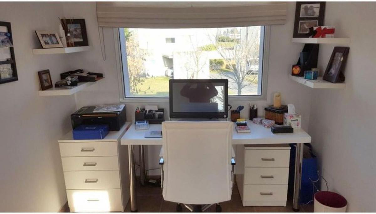 Дом с 3 спальнями в Тигре, Аргентина № 1429