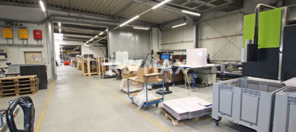 Коммерческая недвижимость в Клеве, Германия № 127732 7