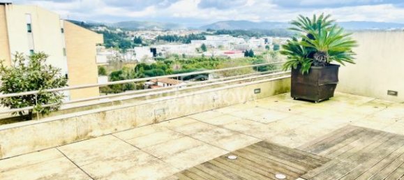 3 غرف نوم منزل في Sao Joao da Madeira, Portugal رقم 43745 4