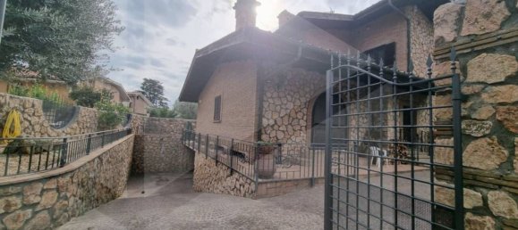 Villa de 7 divisões em Ciampino, Italy N.º 21754 12