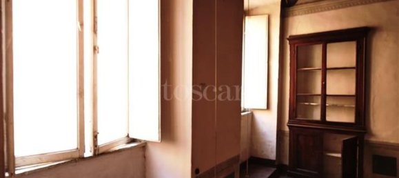 6 rooms House in Montalcino, Italy No. 134987 7