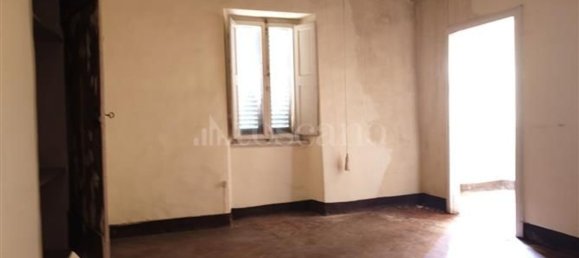 6 rooms House in Montalcino, Italy No. 134987 15