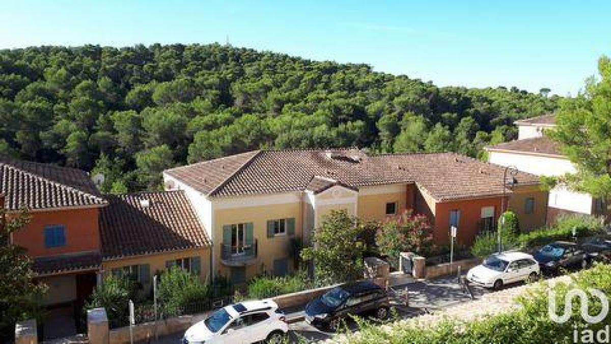 3 bedrooms Condo in Mougins, France No. 14733