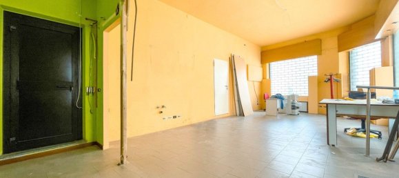 Gewerbliche Immobilie in Bellinzago Novarese, Italy 44m², Nr. 379713 4