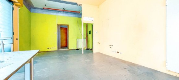 Gewerbliche Immobilie in Bellinzago Novarese, Italy 44m², Nr. 379713 2