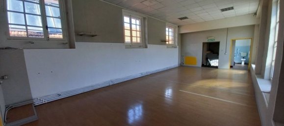 490m² Commercial property in Chieri, Italy No. 352989 10