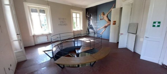 490m² Commercial property in Chieri, Italy No. 352989 26