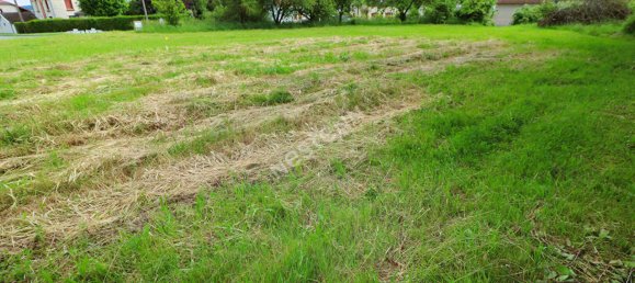  Land in Amifontaine, France No. 70143 5