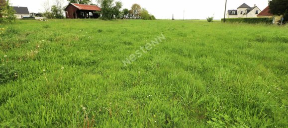  Land in Amifontaine, France No. 70143 9