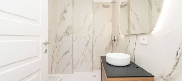 3 bedrooms Apartment in Milan, Italy No. 337409 17