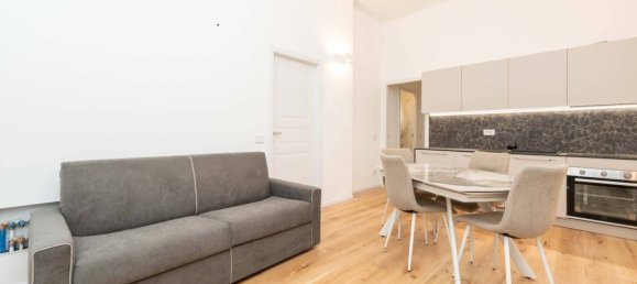 3 bedrooms Apartment in Milan, Italy No. 337409 5