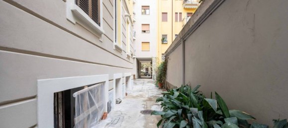 3 bedrooms Apartment in Milan, Italy No. 337409 29