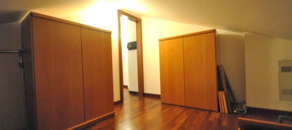 Apartamento de 4 habitaciónes en Vimercate, Italy No. 187599 25