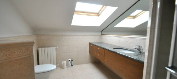 Apartamento de 4 habitaciónes en Vimercate, Italy No. 187599 23