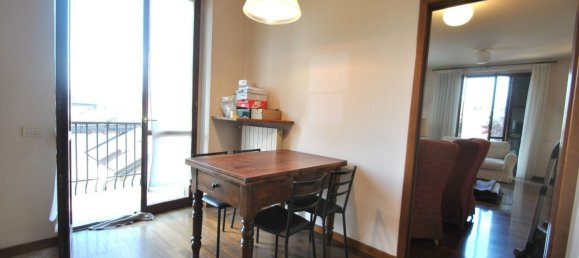 Apartamento de 4 habitaciónes en Vimercate, Italy No. 187599 11