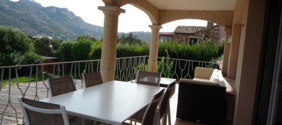 Villa de 6 habitaciónes en Arzachena, Italy No. 234181 17