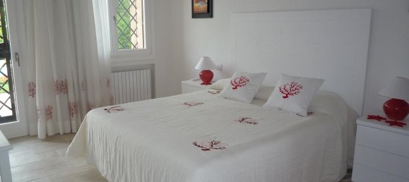 Villa de 6 habitaciónes en Arzachena, Italy No. 234181 8