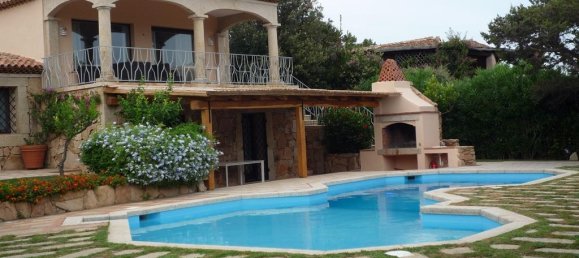 Villa de 6 habitaciónes en Arzachena, Italy No. 234181 18