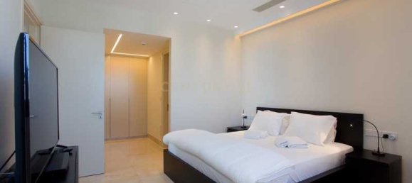 3 bedrooms Apartment in Mouttagiaka, Cyprus No. 7845 8