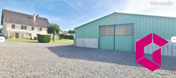 5 bedrooms House in Saint-Galmier, France No. 208801 11