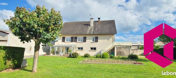 5 bedrooms House in Saint-Galmier, France No. 208801 10