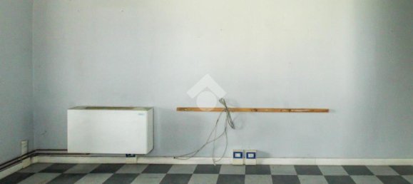 1-Zimmer Gewerbliche Immobilie in Erbusco, Italy, Nr. 179728 11