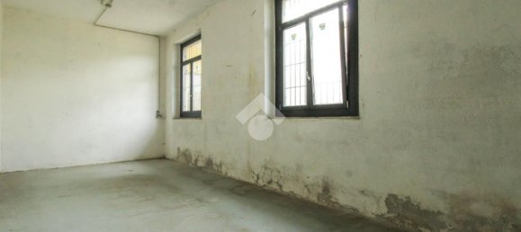 1-Zimmer Gewerbliche Immobilie in Erbusco, Italy, Nr. 179728 18